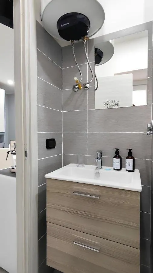 Casa Givian Apartment Naples 0*,  Italy